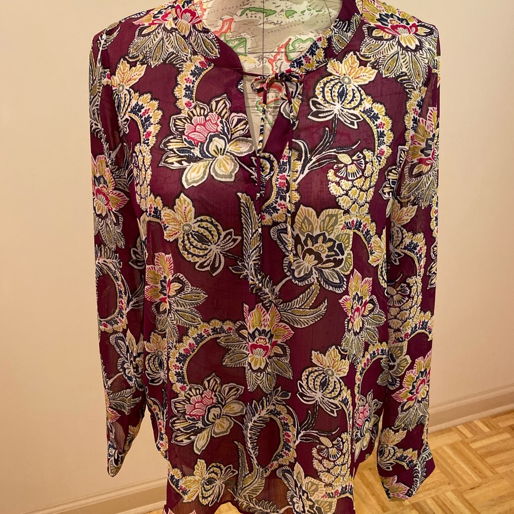 Blouse shear Banana Republic